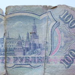 Должен ли директор платить зарплату сам себе